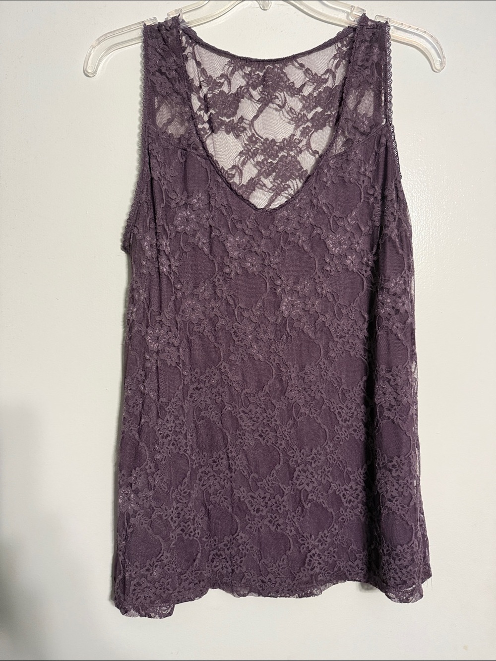 TORRID Lace Overlay Sleeveless Blouse - Plum (00-M/L)